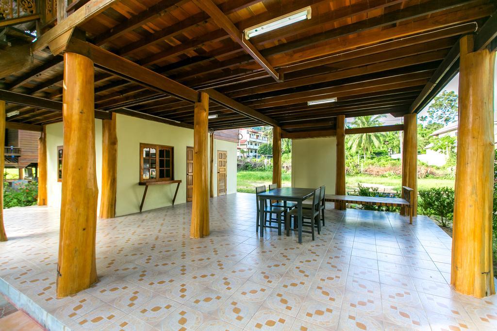 Baan Boonrod Villa Lamai Beach  Ruang foto